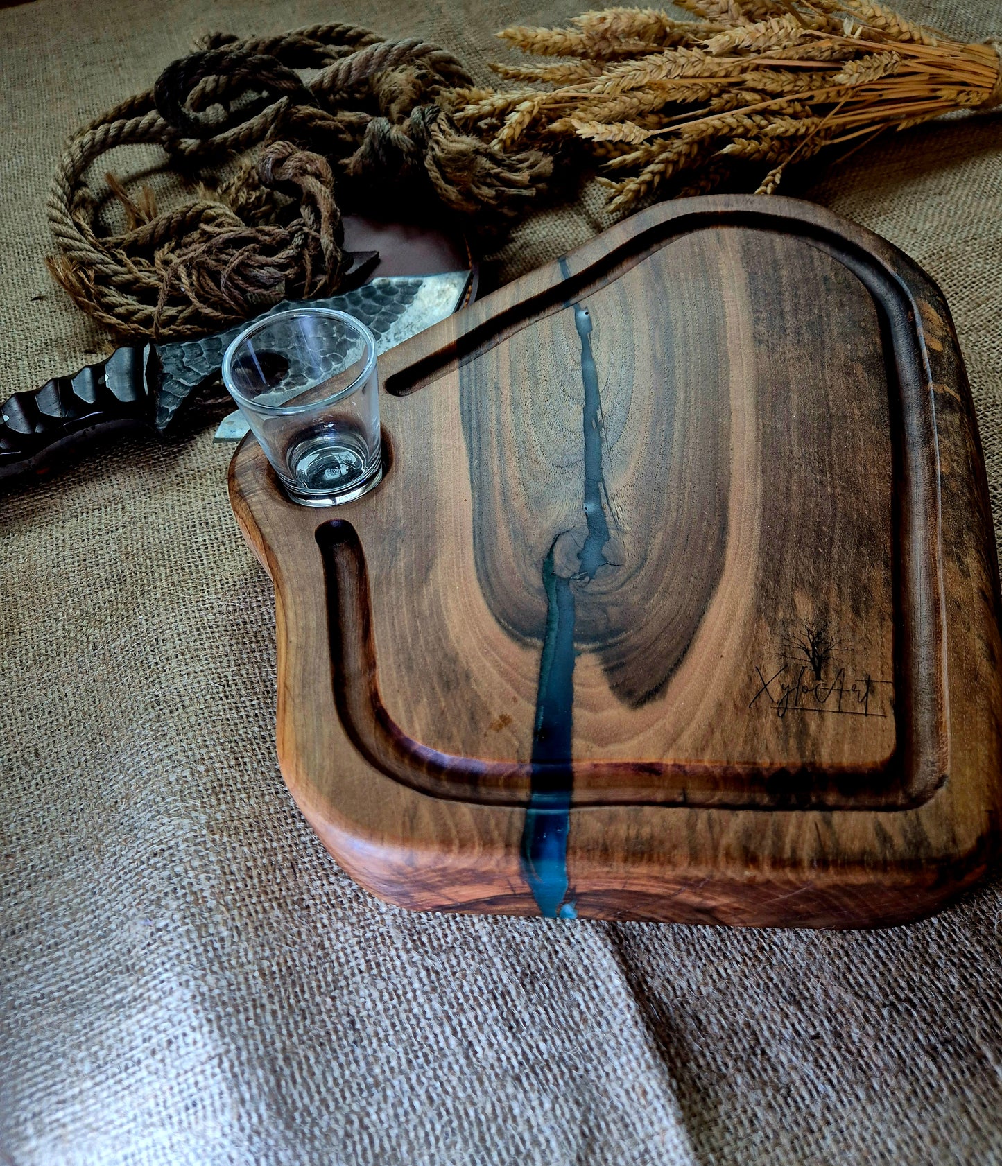 Tocator/Platou pentru servit din lemn de nuc