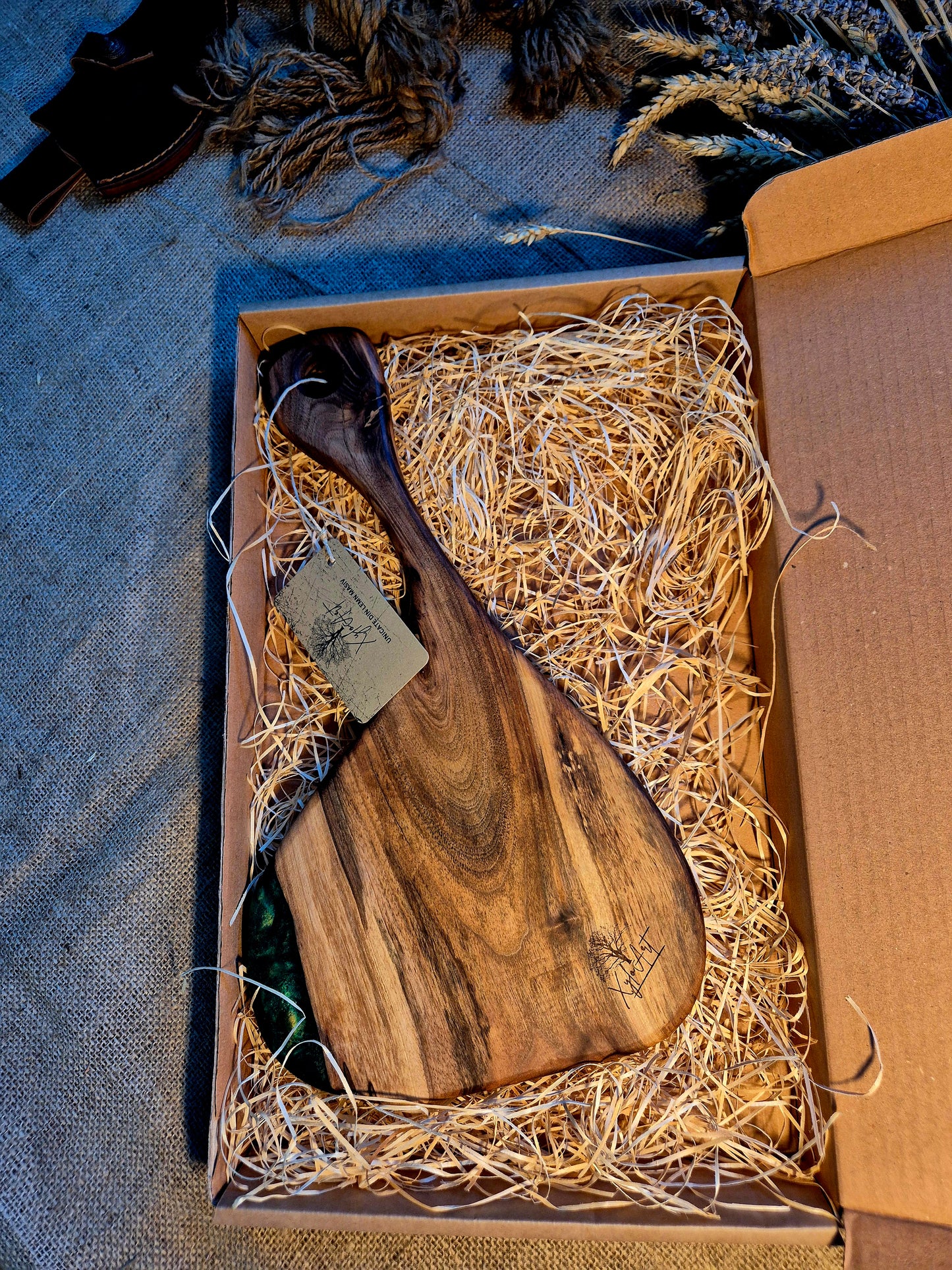 Tocator/platou pentru servire din lemn de nuc