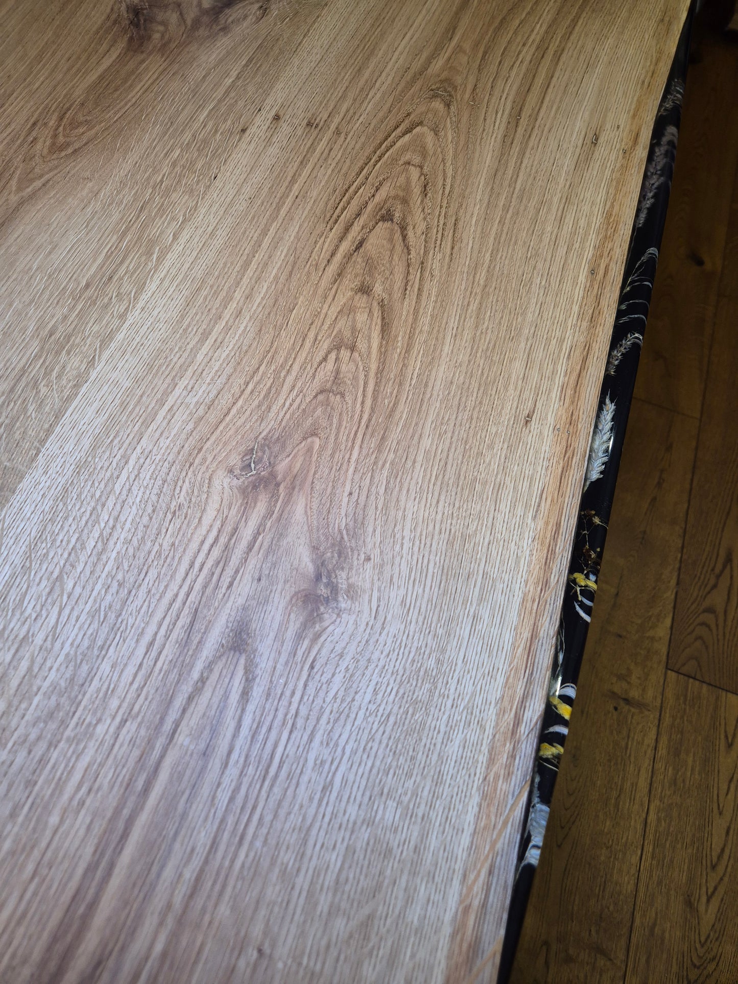 Masa pentru dining din lemn masiv de stejar